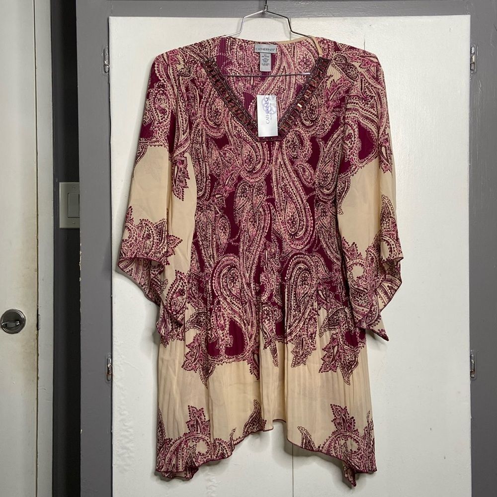 Catherines Crinkle 3/4 Sleeve Tunic Top Size 2X beaded paisley BoHo NWT burgundy